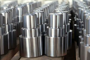 Automotive cylindrical parts turned on a lathe machine