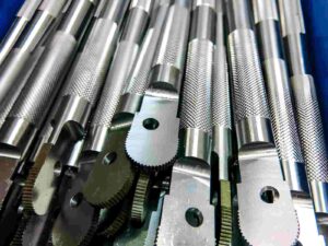 Knurled gear cog steel